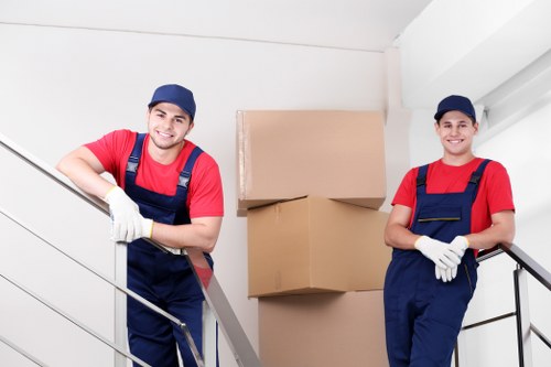 Unpacking service organized in a Camden apartment
